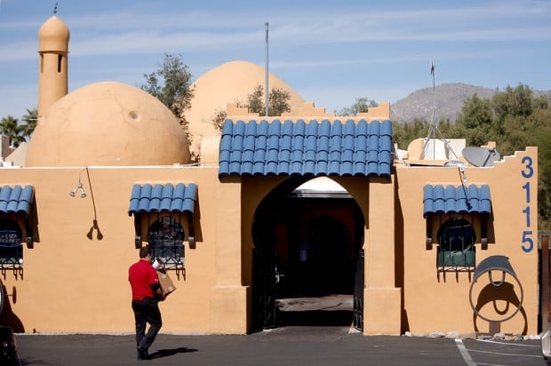 Tucson Oddity: Once there were belly dancers; now steaks draw the crowds
